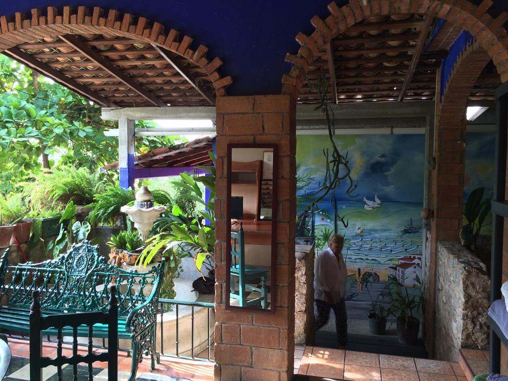 Hotel Mayflower Puerto Escondido  Exterior photo