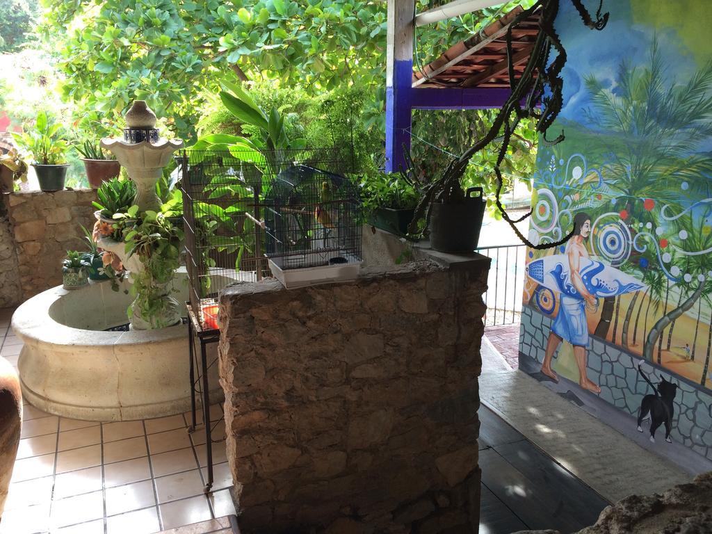 Hotel Mayflower Puerto Escondido  Exterior photo