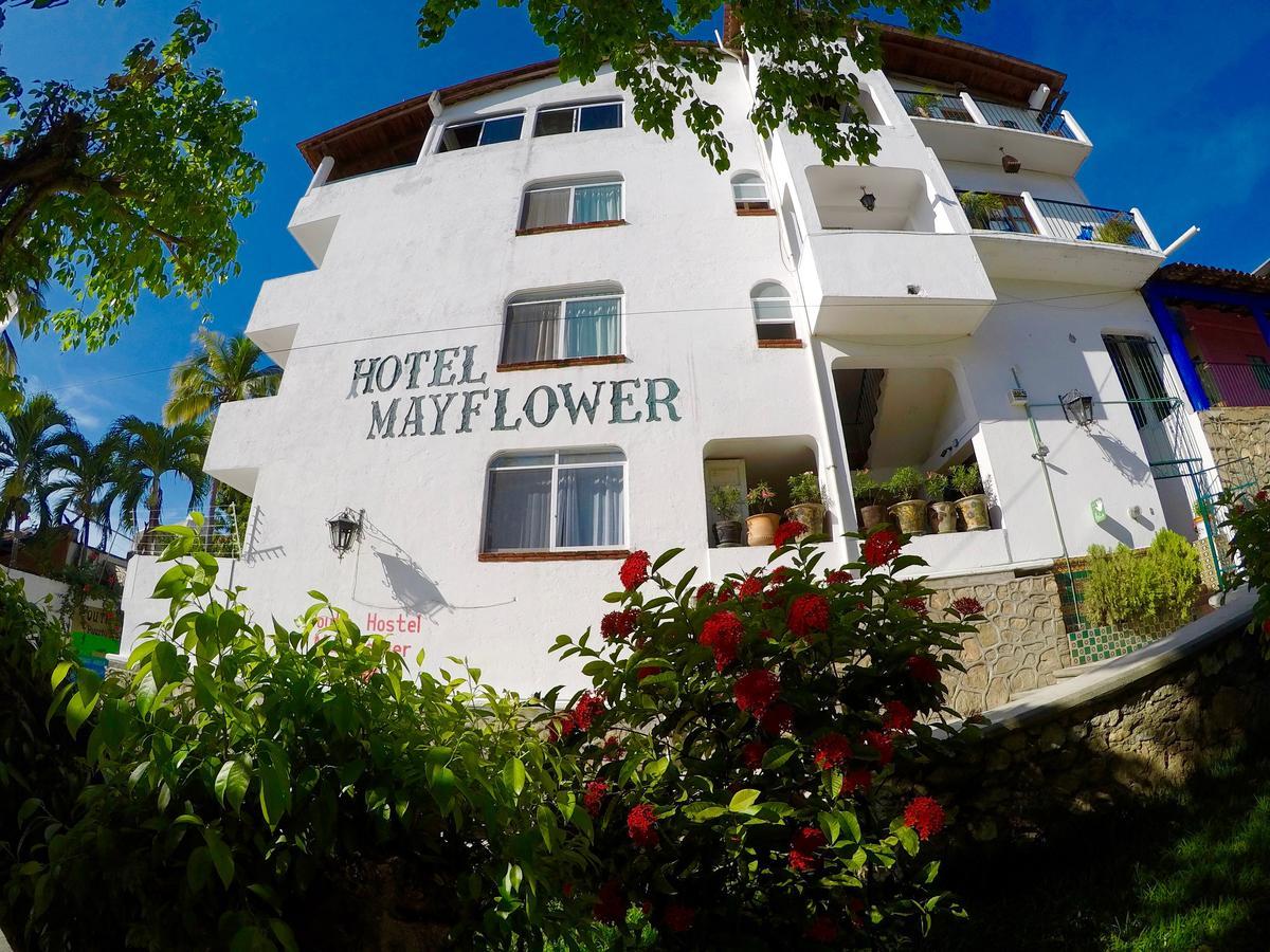 Hotel Mayflower Puerto Escondido  Exterior photo